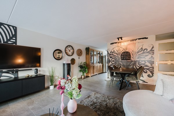 Medium property photo - Koningin Beatrixplein 25, 3201 CG Spijkenisse